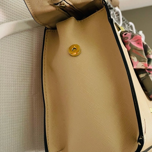 COPY - Steve Madden satchel - Picture 4 of 4